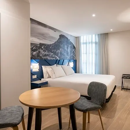 Portal De Elche منزل للإقامة