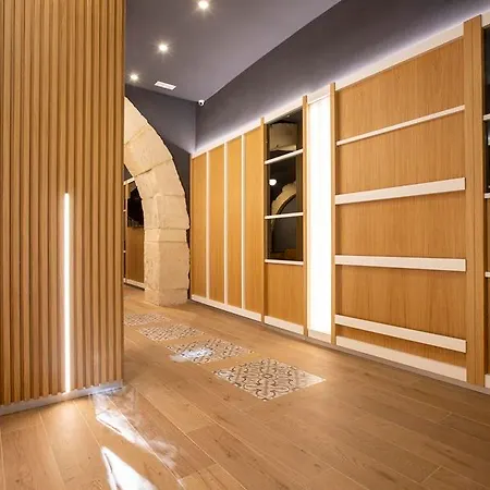 Portal De Elche * لقنت