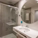 Проживание в семье Portal De Elche *